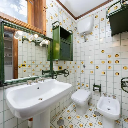 Giovannella, Apartment